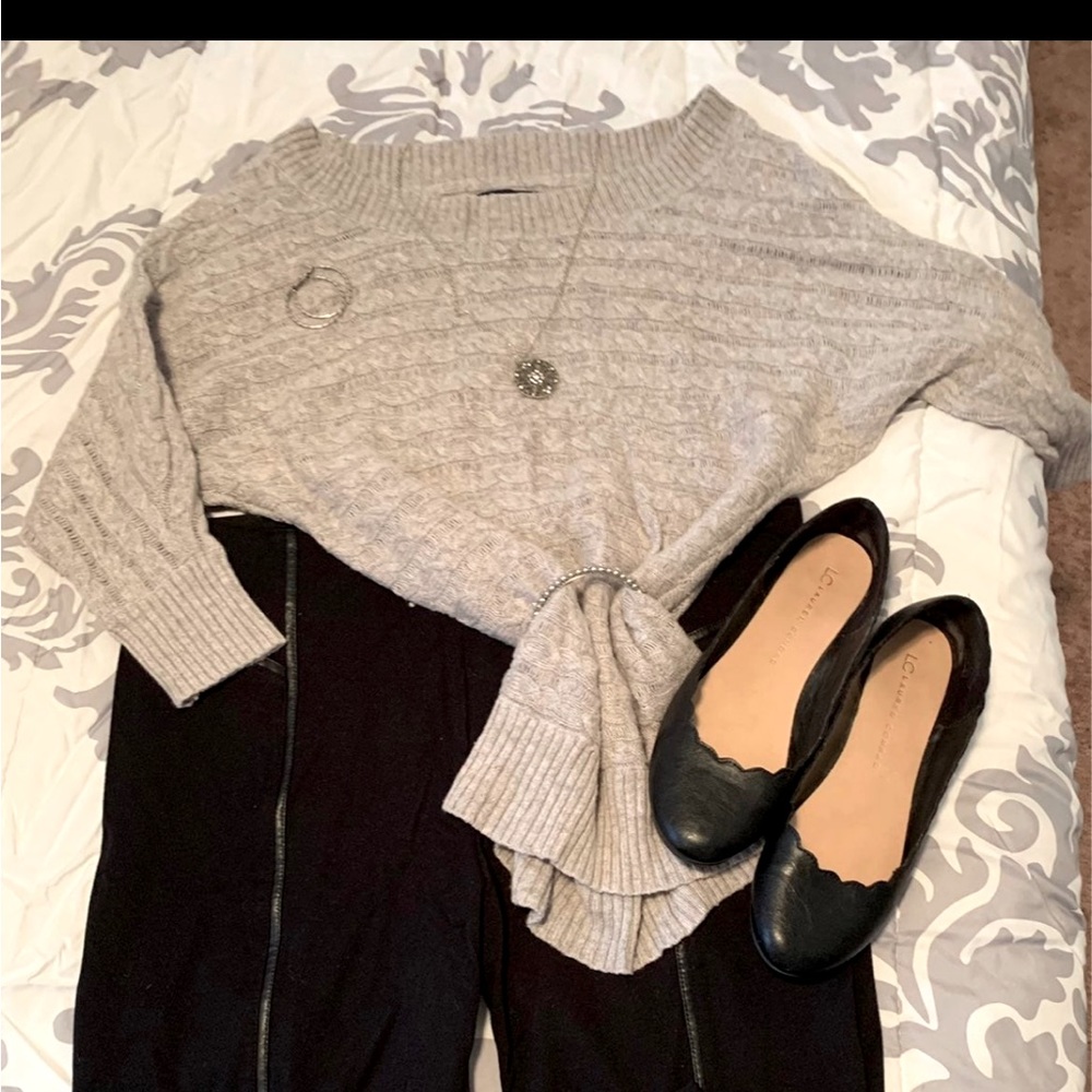 Super soft grey sweater with 3/4 length sleeves